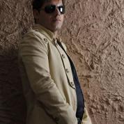 Ali Akbari – Bi To