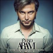 Emad Aram – Cheghad In Lebas Behet Miad