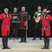 Babak Shekarchi – Sevgi