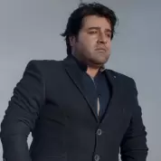 Mehdi Yaghmaei – Behtarin Hess