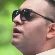 Pouria Bineshian – Eshghe Shirin