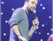 Benyamin – Live Concert Tehran | Bahman 94 - تصویر 9