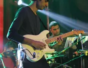 Behnam Safavi – Live Concert Karaj | Bahman 94 - تصویر 2